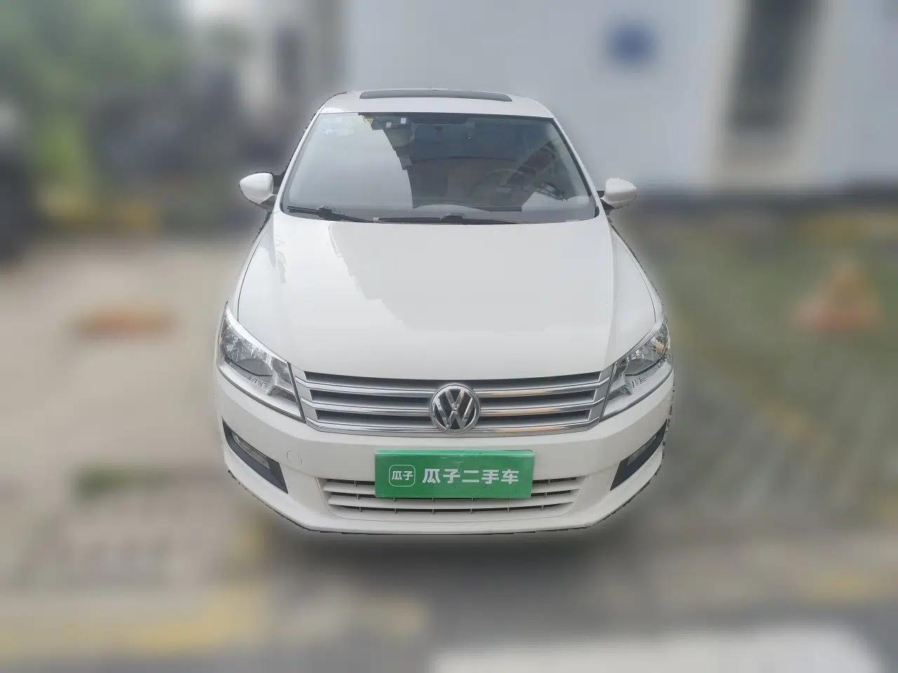 Volkswagen Santana 2015 1.6L Automatic Comfort Edition — миниатюра 2