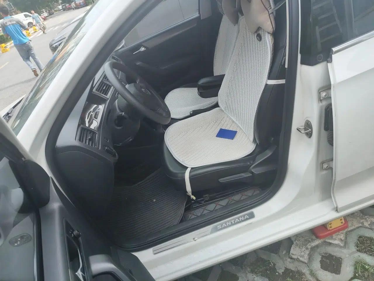 Volkswagen Santana 2015 1.6L Automatic Comfort Edition — миниатюра 15