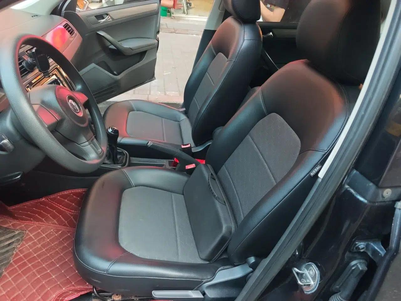 Volkswagen Santana 2013 1.6L Manual Comfort Edition — миниатюра 15