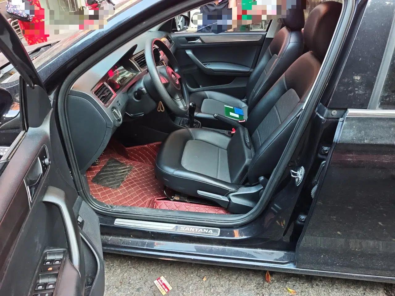 Volkswagen Santana 2013 1.6L Manual Comfort Edition — миниатюра 16