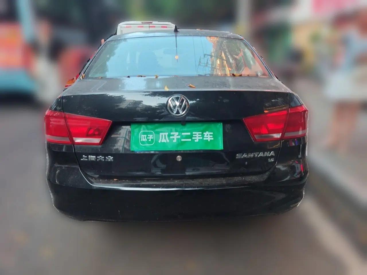 Volkswagen Santana 2013 1.6L Manual Comfort Edition — миниатюра 5