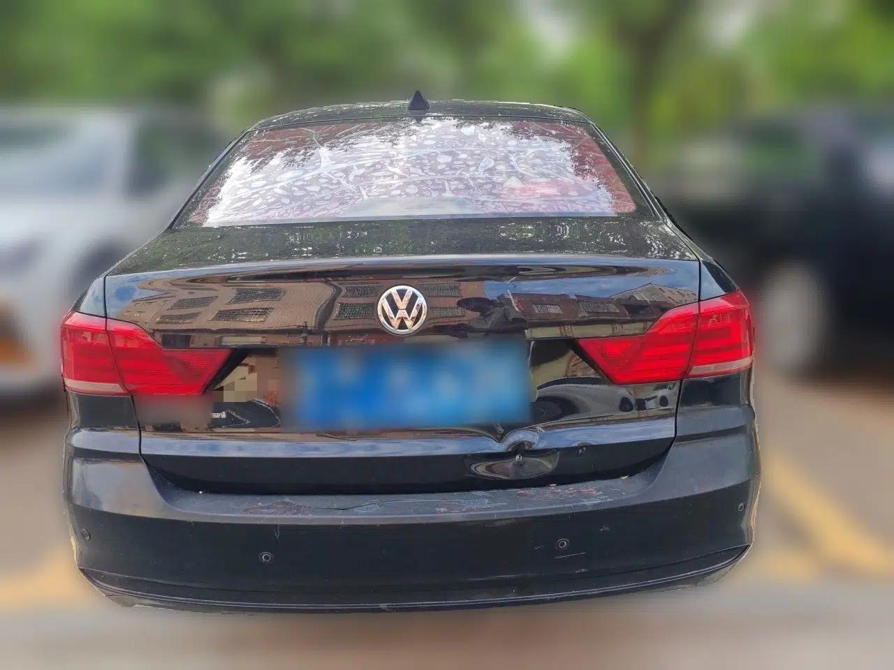 Volkswagen Santana 2016 1.6L Manual Fashion Edition — миниатюра 5