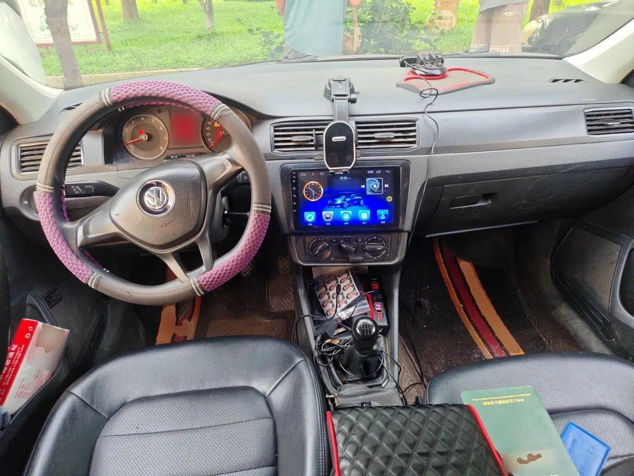 Volkswagen Santana 2016 1.6L Manual Fashion Edition — миниатюра 9