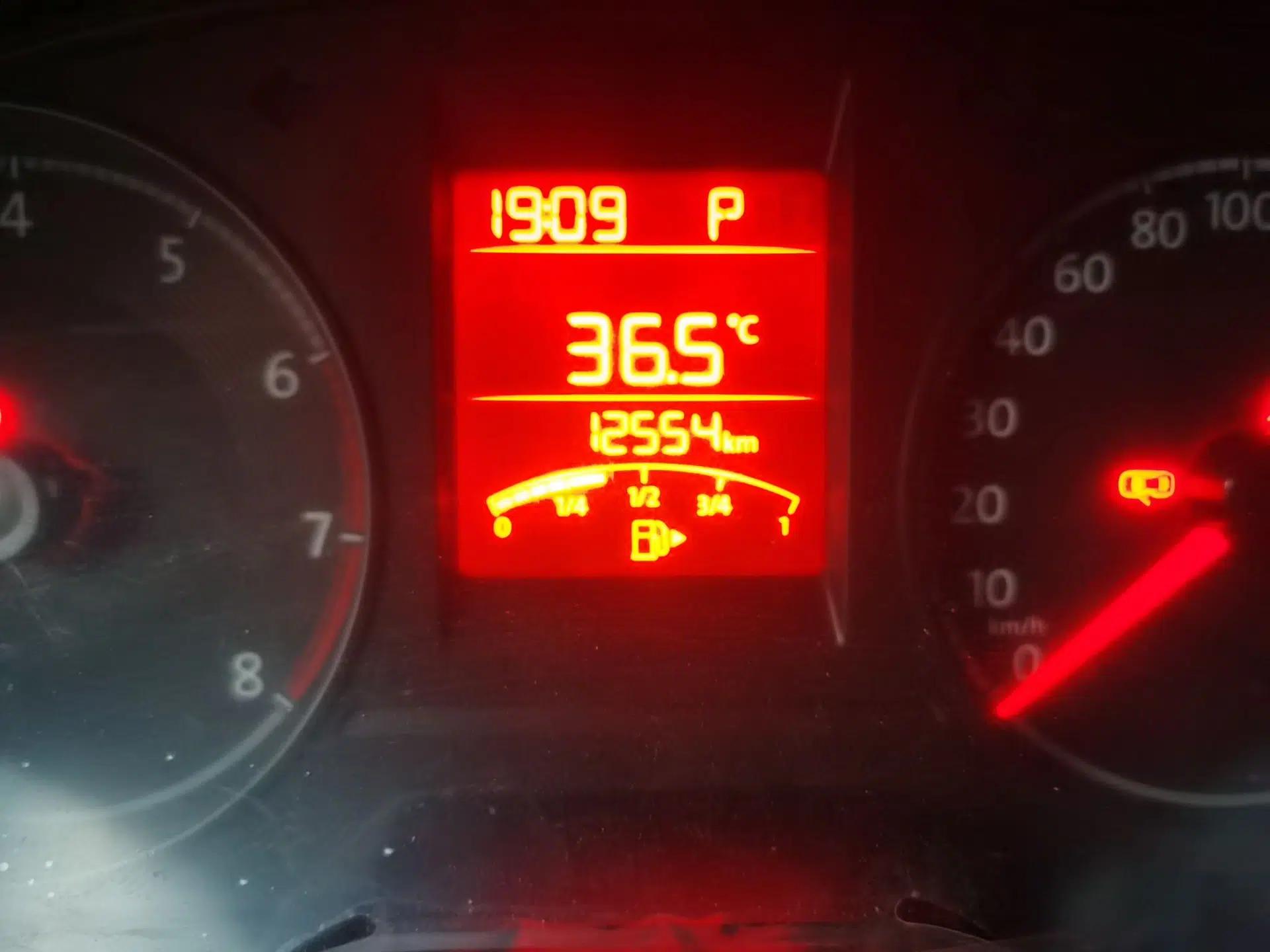 Volkswagen Santana 2021 1.5L Automatic Fashion Edition — миниатюра 12
