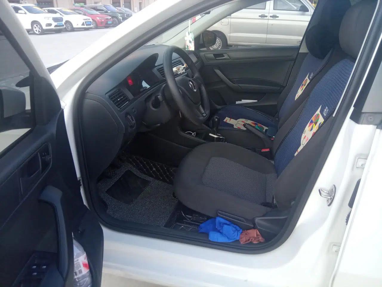 Volkswagen Santana 2019 1.5L Manual Fashion Edition China VI Standard — миниатюра 12