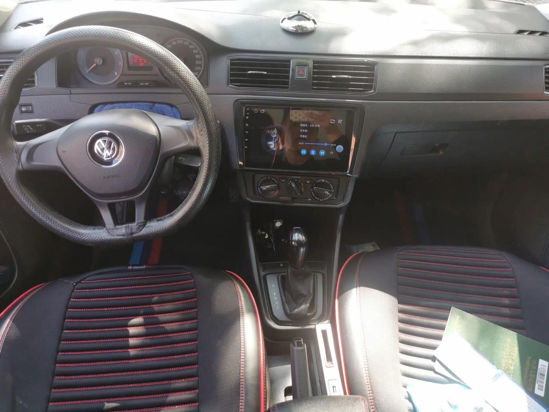 Volkswagen Santana 2018 1.5L Automatic Fashion Edition — миниатюра 9