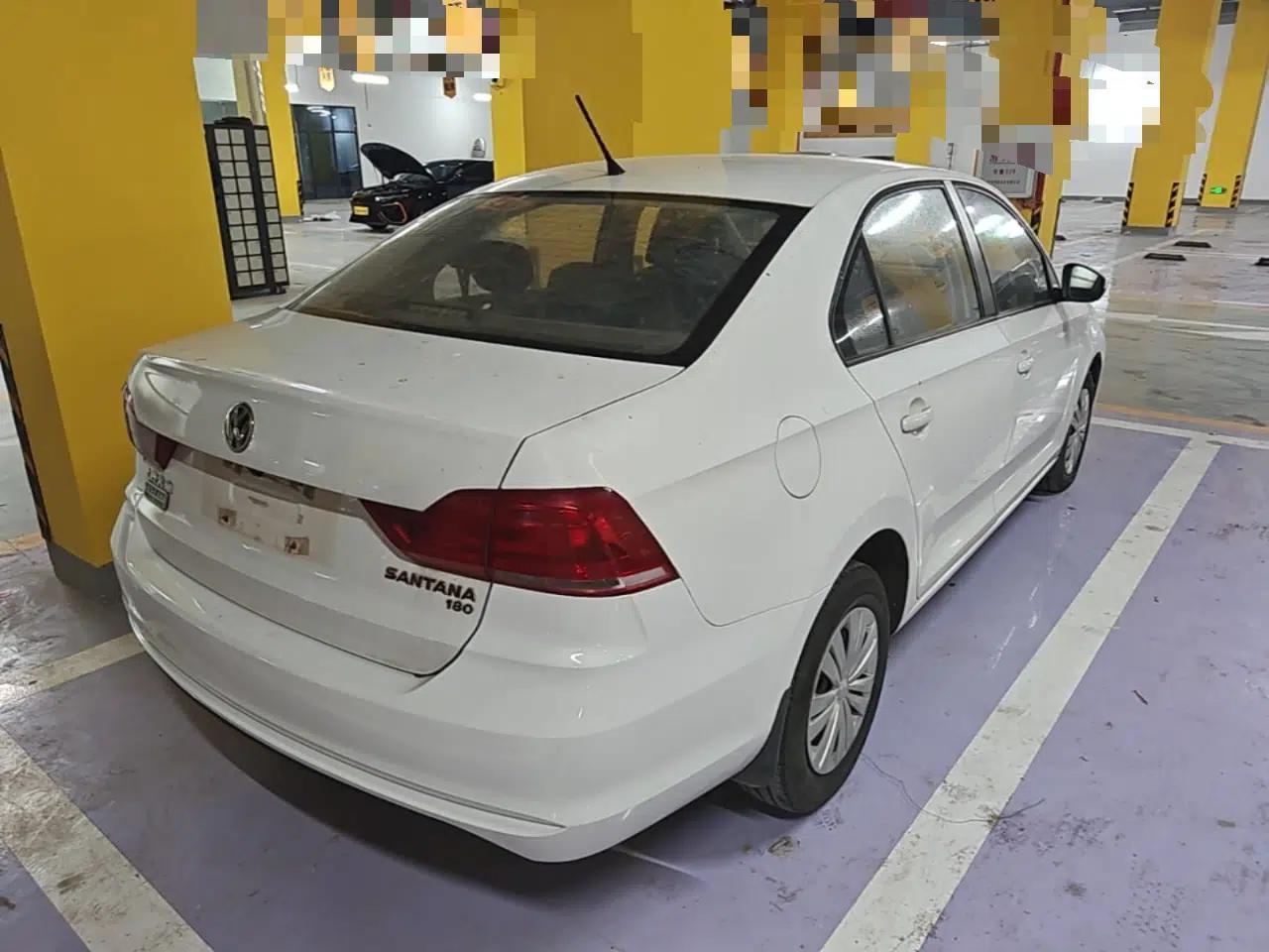 Volkswagen Santana 2016 1.6L Automatic Fashion Edition — миниатюра 6