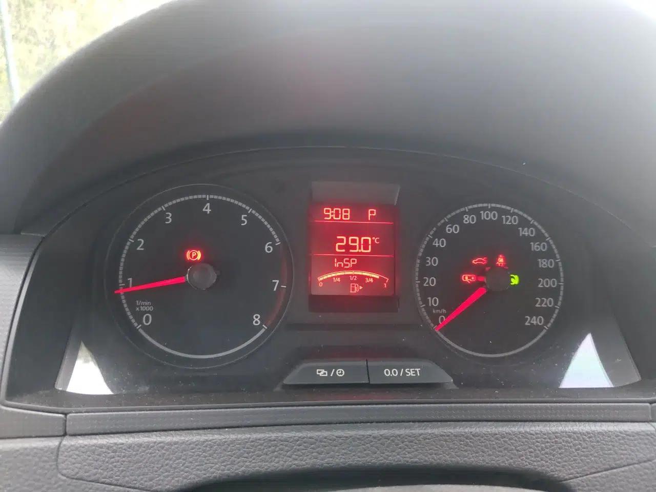 Volkswagen Santana 2021 1.5L Automatic Fashion Edition — миниатюра 11