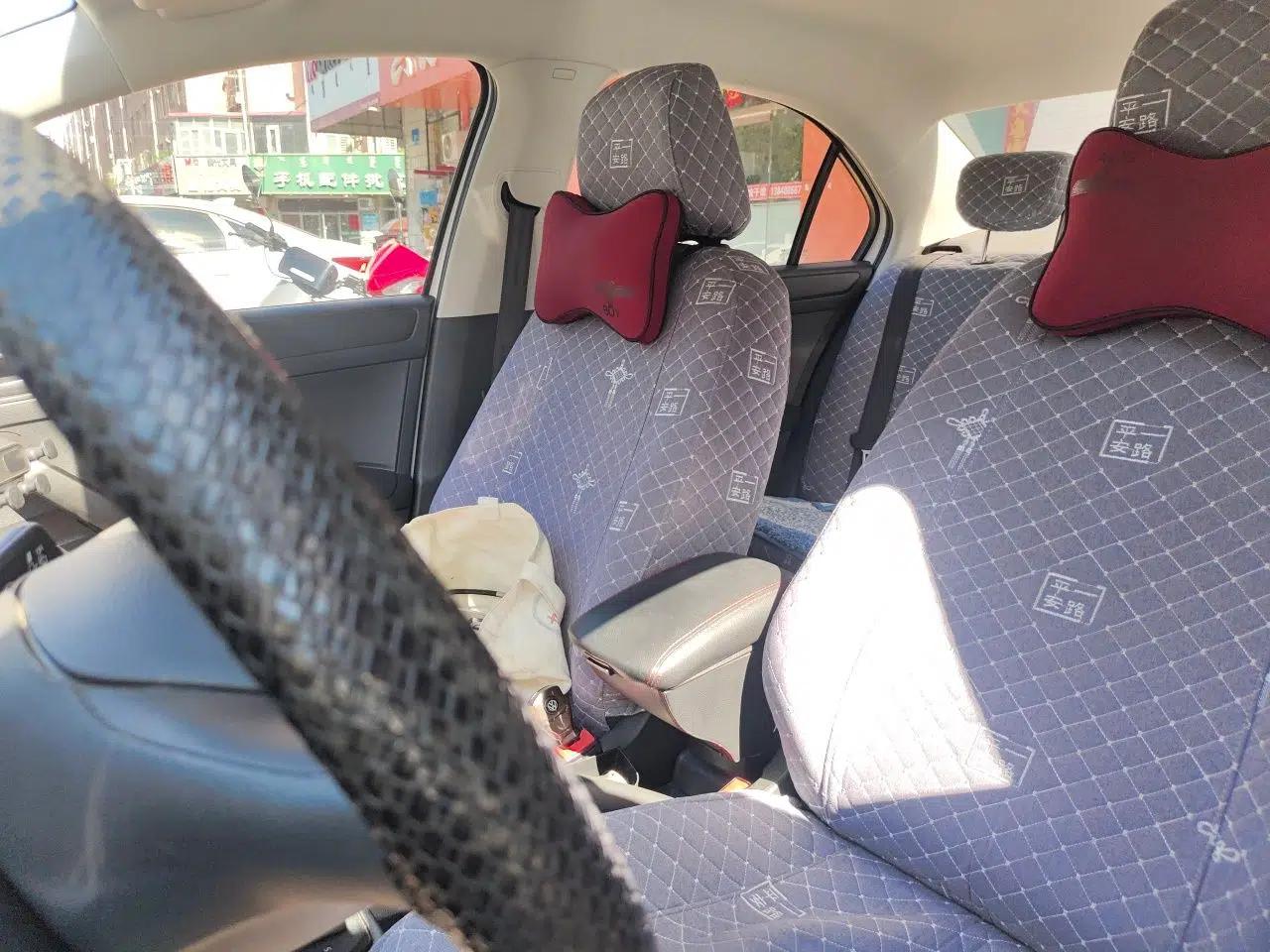 Volkswagen Santana 2021 1.5L Automatic Fashion Edition — миниатюра 15