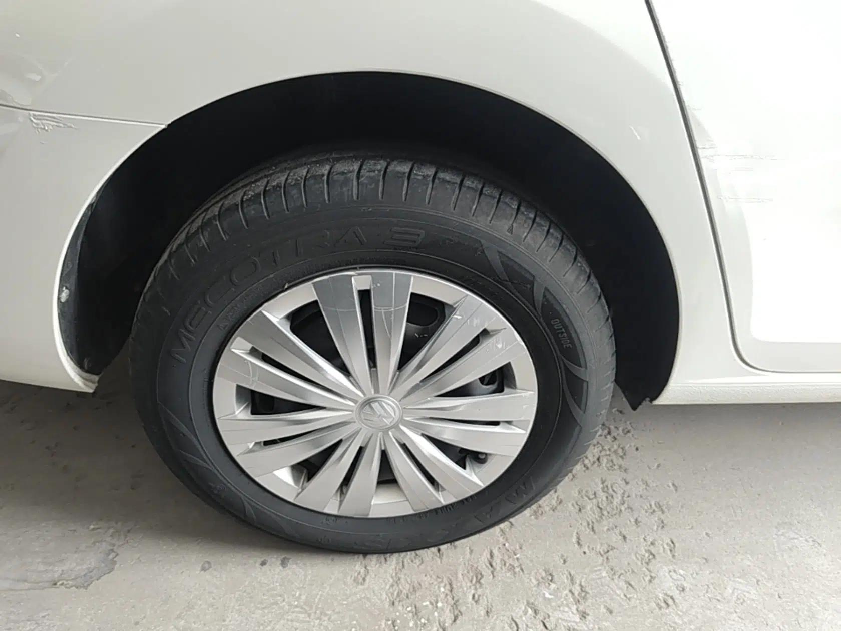 Volkswagen Santana 2018 1.5L Automatic Fashion Edition — миниатюра 11