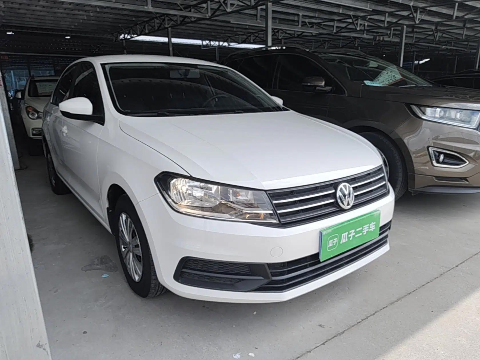 Volkswagen Santana 2018 1.5L Automatic Fashion Edition — миниатюра 3