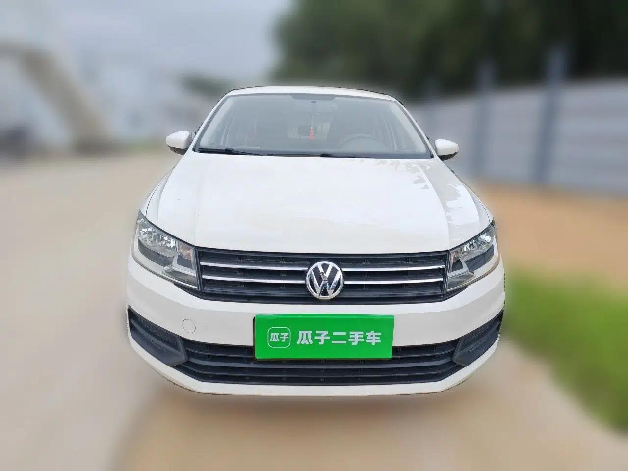 Volkswagen Santana 2018 1.5L Manual Fashion Edition — миниатюра 2
