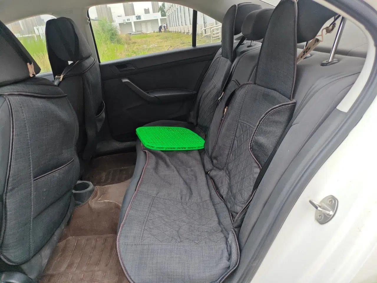 Volkswagen Santana 2018 1.5L Manual Fashion Edition — миниатюра 17