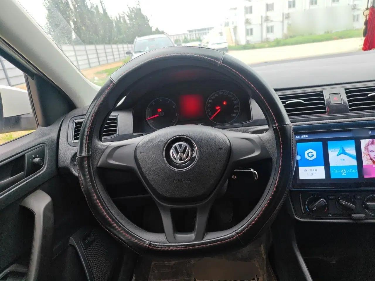 Volkswagen Santana 2018 1.5L Manual Fashion Edition — миниатюра 10