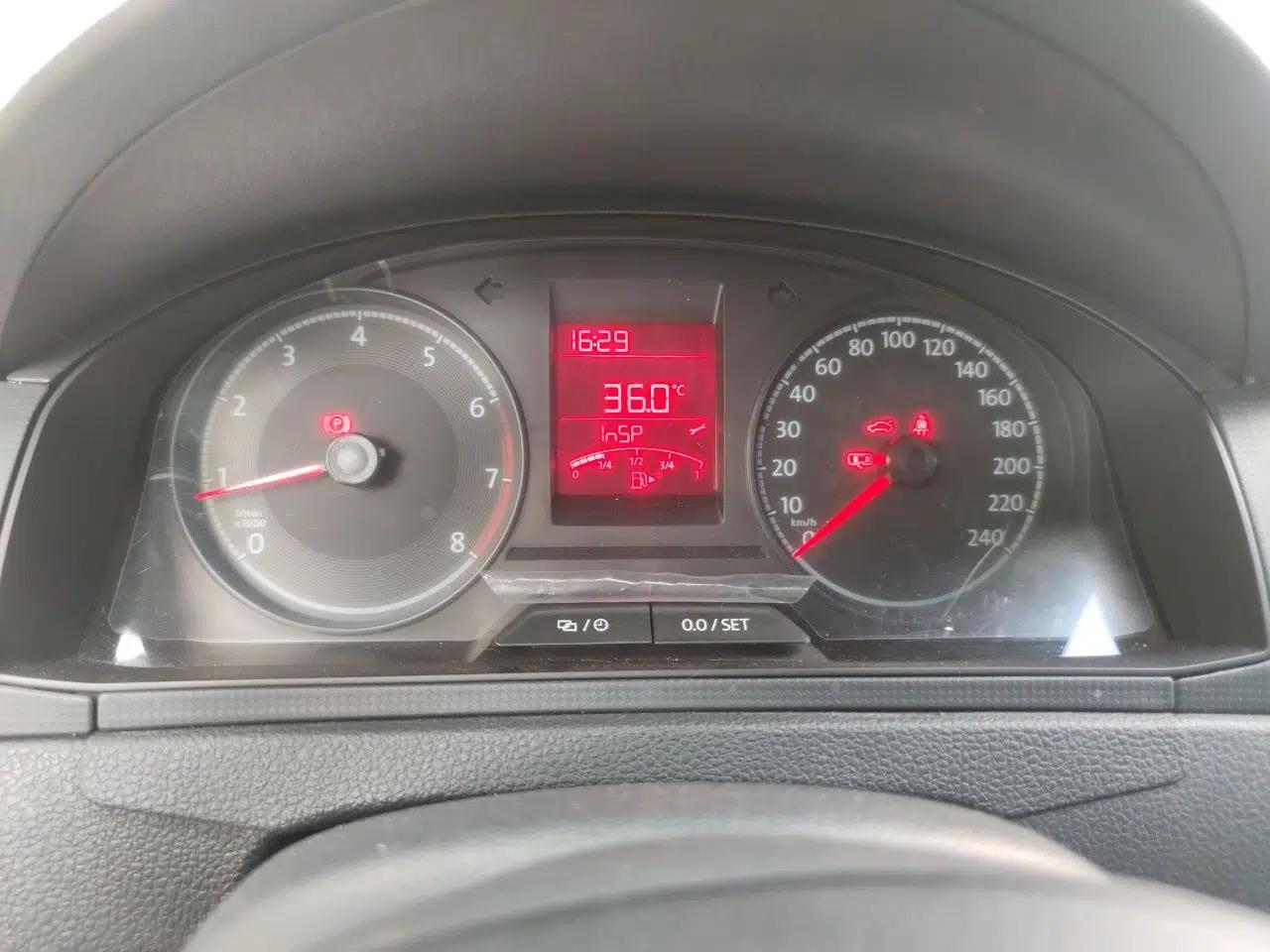 Volkswagen Santana 2018 1.5L Manual Fashion Edition — миниатюра 11