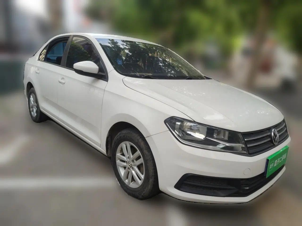Volkswagen Santana 2018 1.5L Manual Fashion Edition — миниатюра 3
