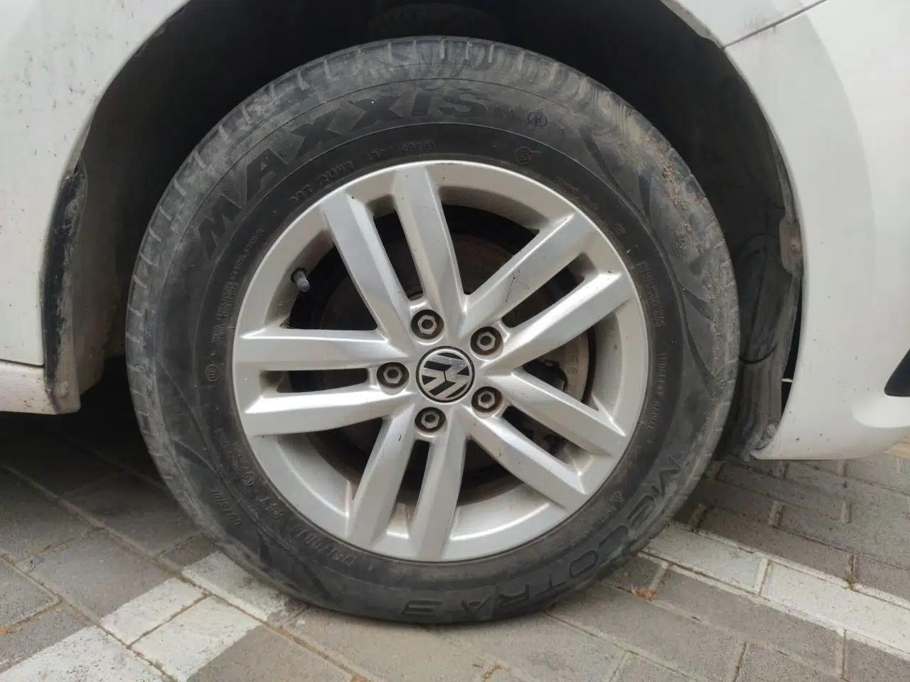 Volkswagen Santana 2018 1.5L Manual Fashion Edition — миниатюра 8