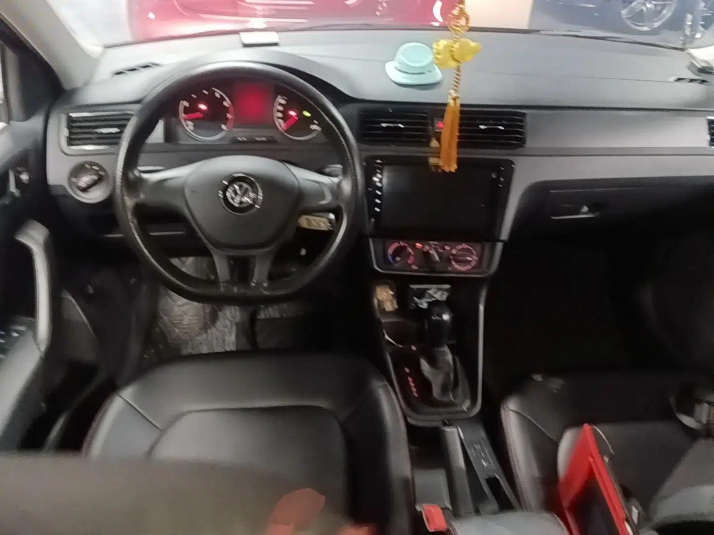Volkswagen Santana 2021 1.5L Automatic Fashion Edition — миниатюра 17
