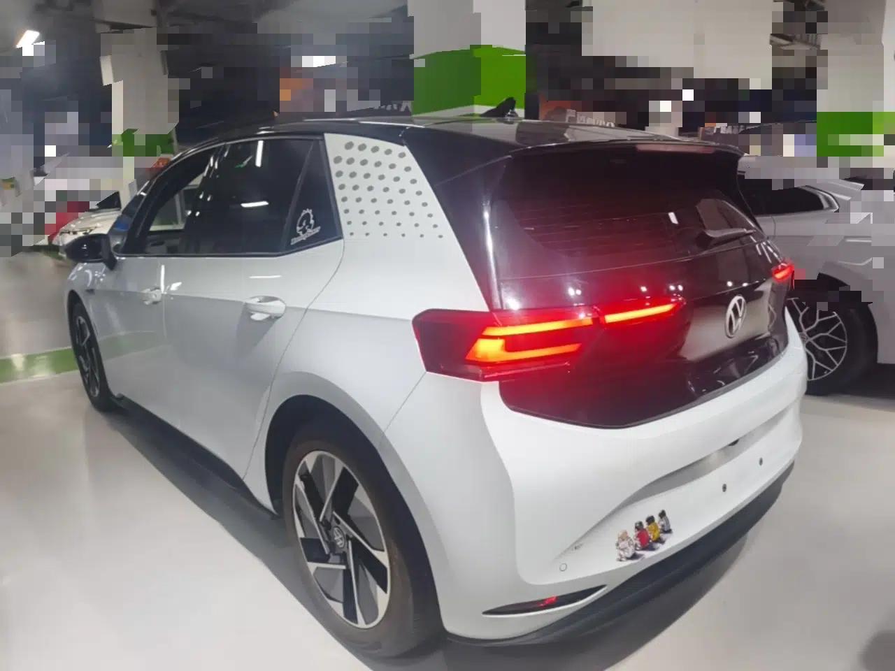 Volkswagen ID.3 2023 Pure Smart Edition — миниатюра 4