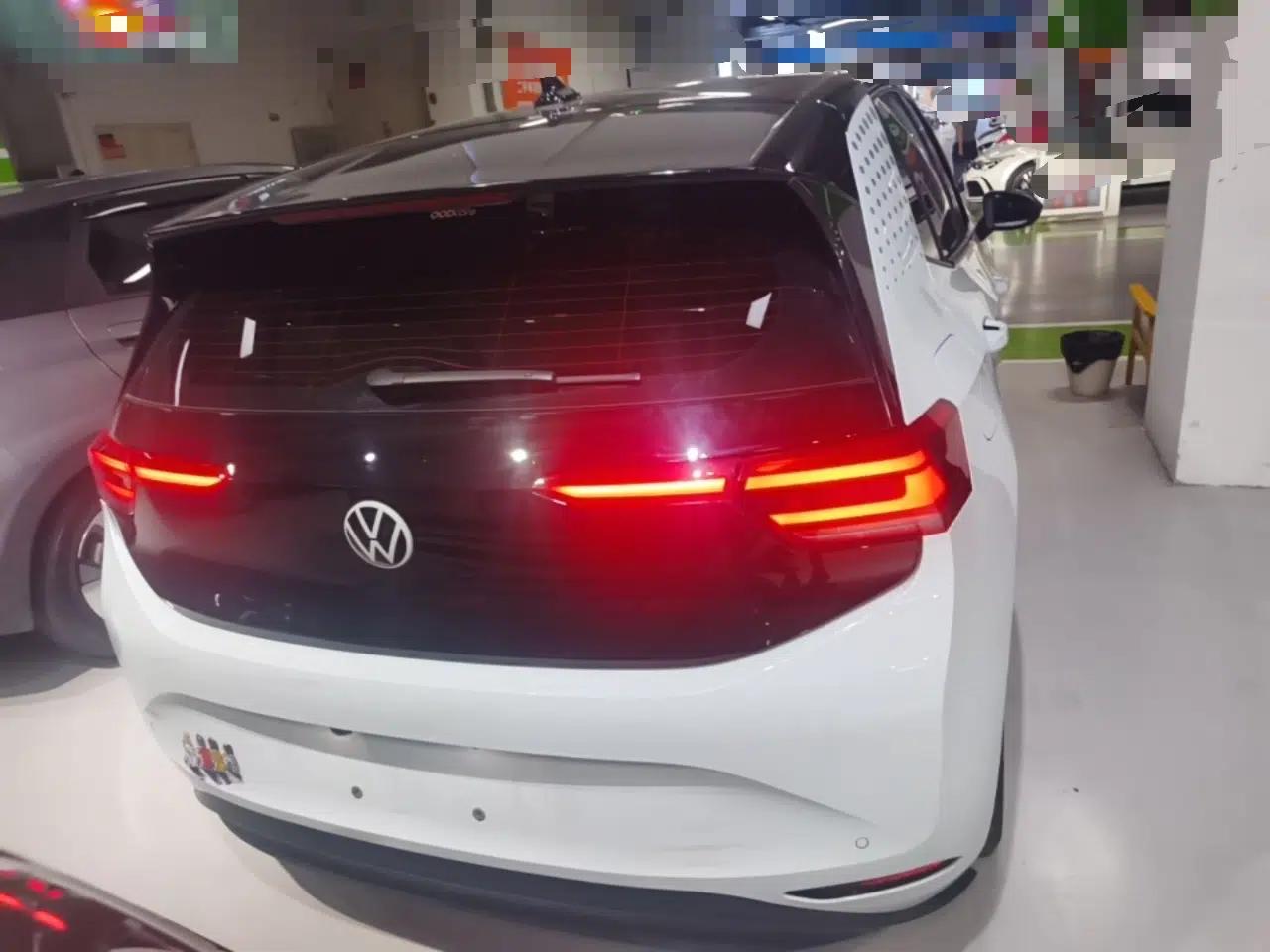 Volkswagen ID.3 2023 Pure Smart Edition — миниатюра 5