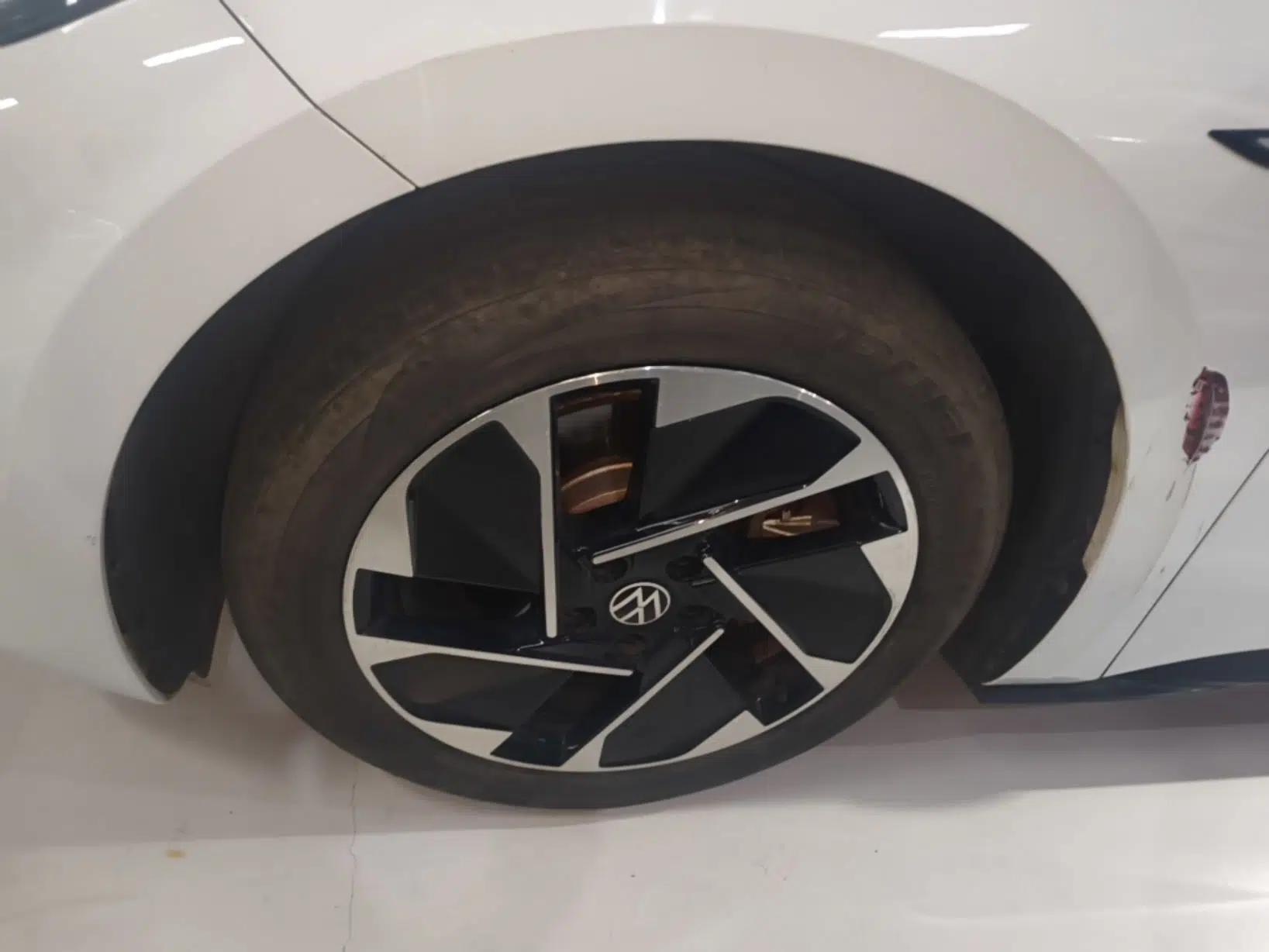 Volkswagen ID.3 2023 Pure Smart Edition — миниатюра 10
