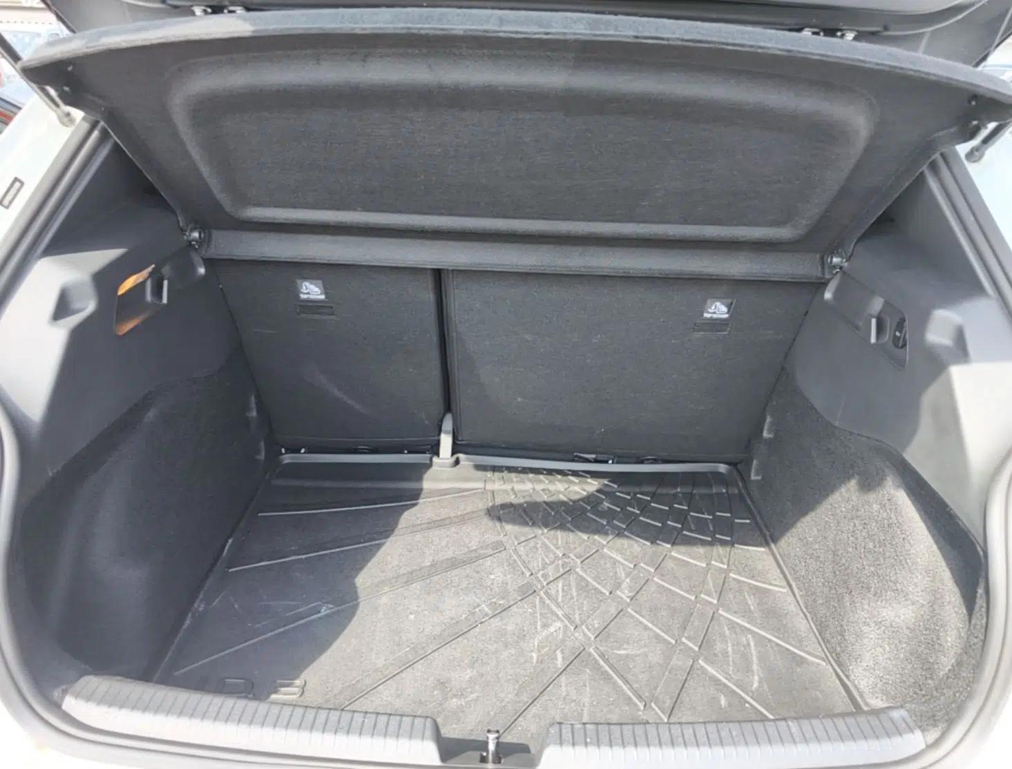 Volkswagen ID.3 2024 Pure & Smart Edition — миниатюра 22