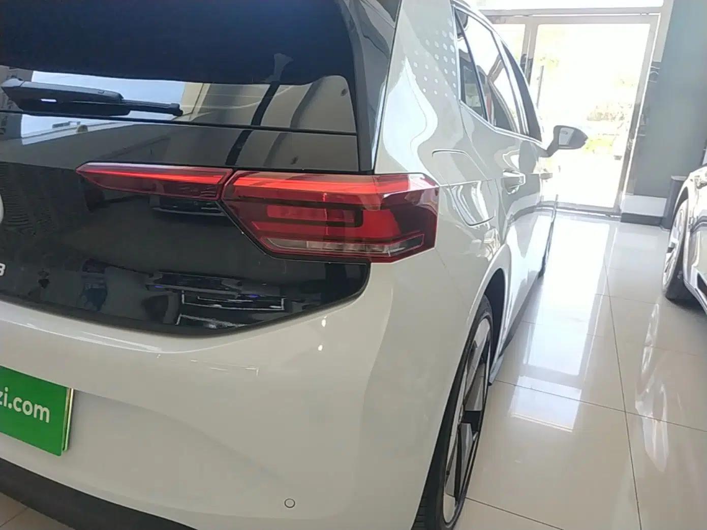 Volkswagen ID.3 2023 Upgraded Model Pure Intelligent Enjoyment Version — миниатюра 9