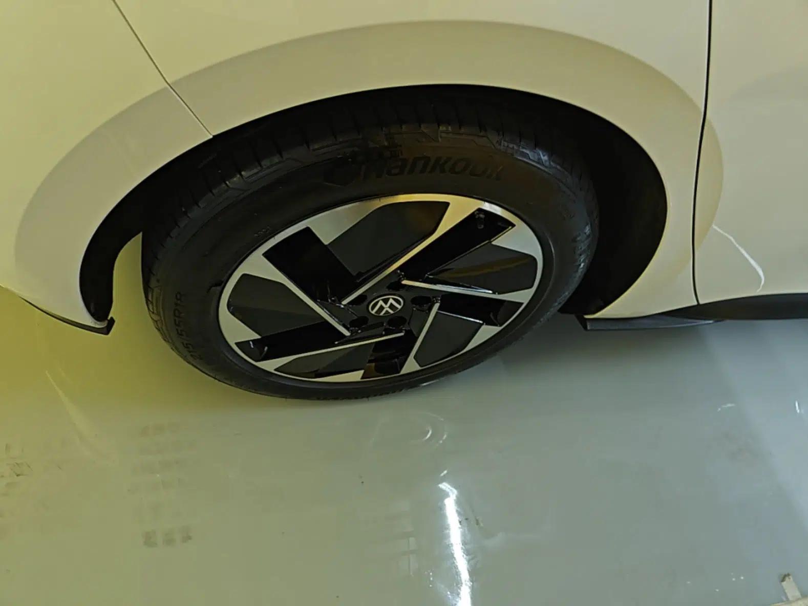 Volkswagen ID.3 2025 Smart Edition Outstanding Model — миниатюра 11