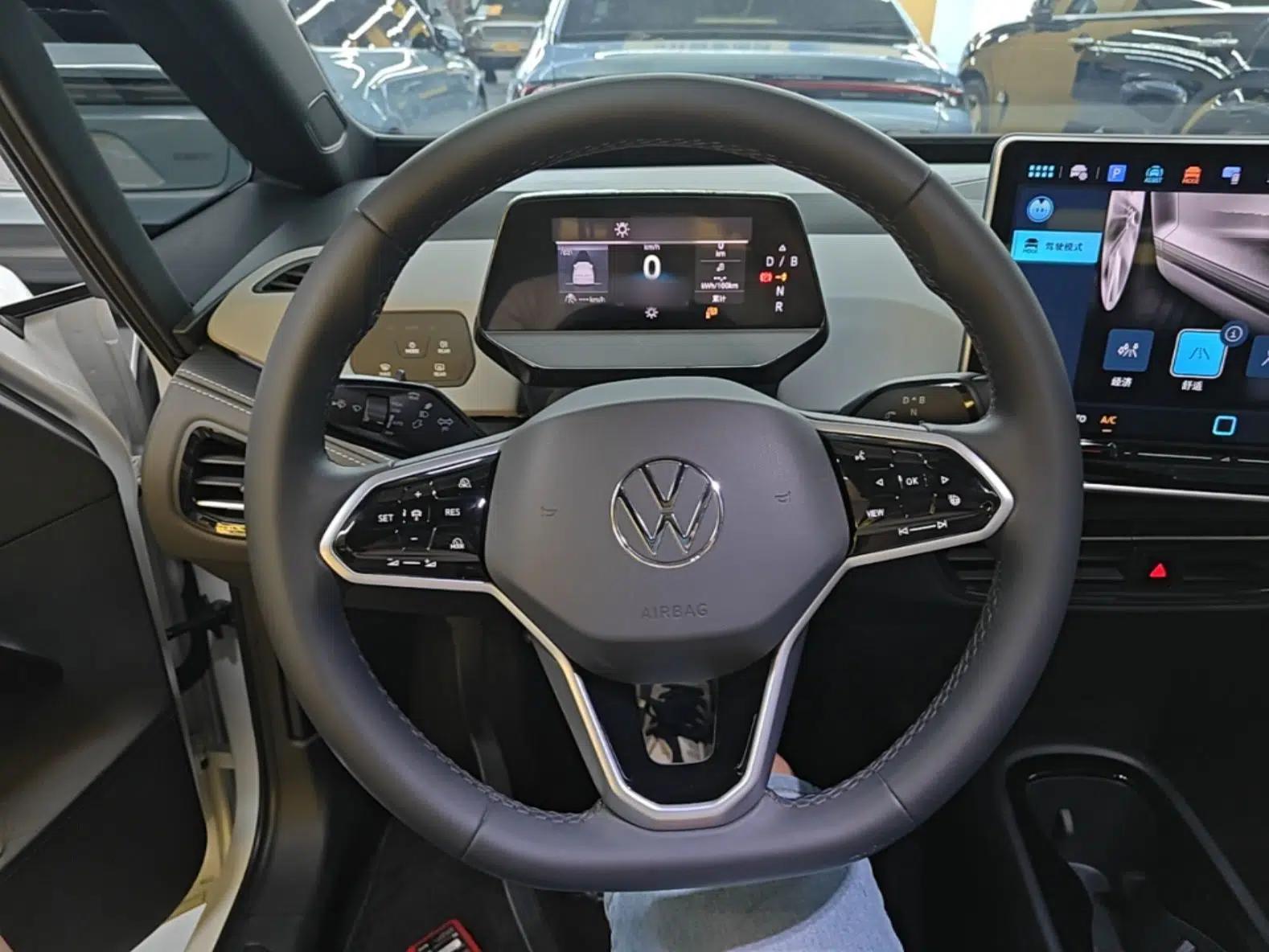Volkswagen ID.3 2025 Smart Edition Outstanding Model — миниатюра 13