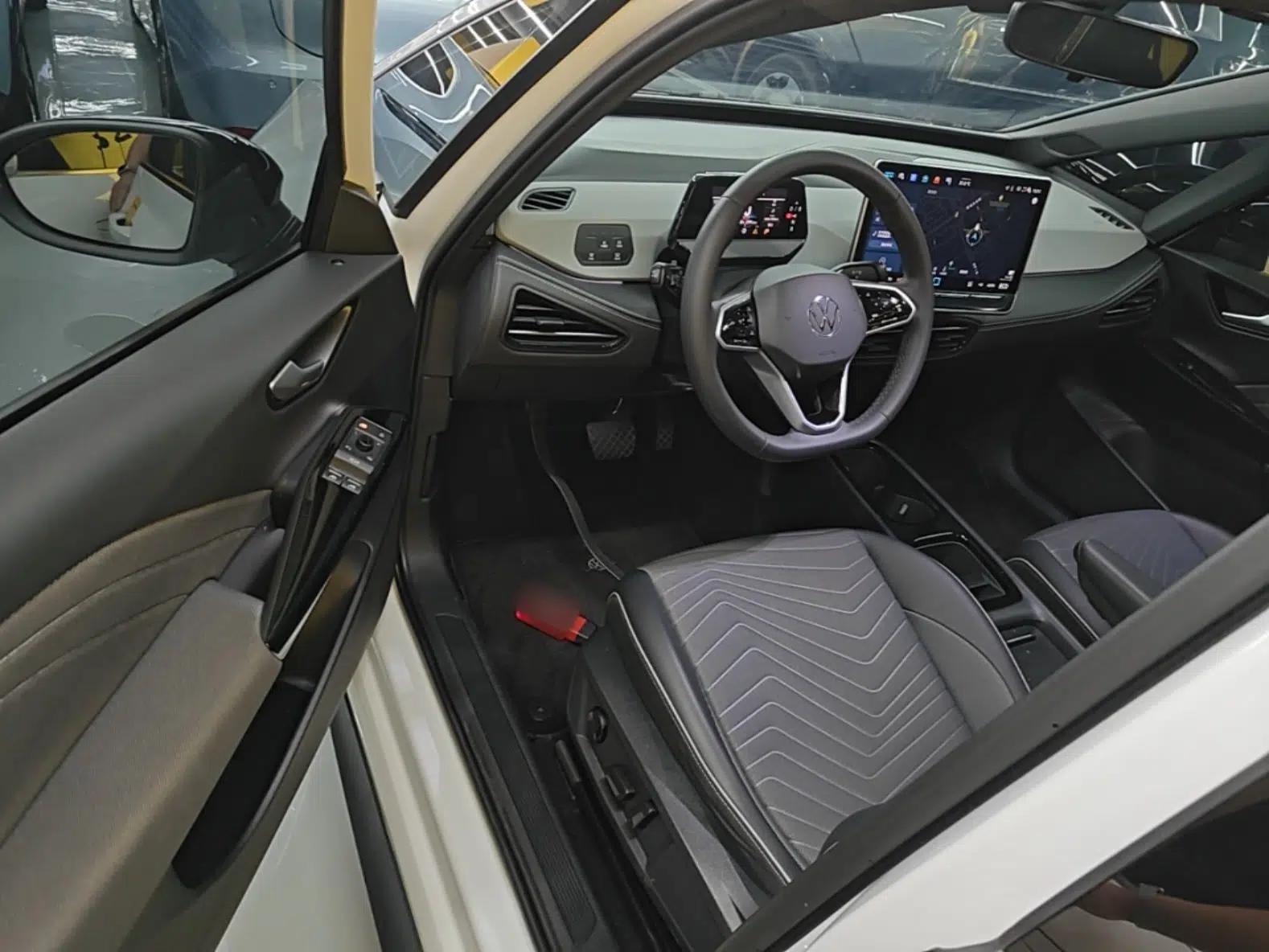 Volkswagen ID.3 2025 Smart Edition Outstanding Model — миниатюра 18