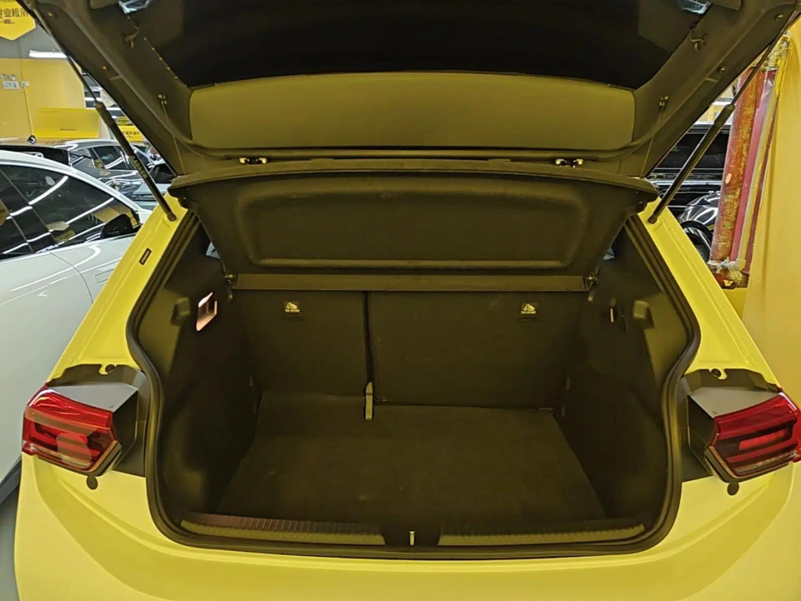 Volkswagen ID.3 2025 Smart Edition Outstanding Model — миниатюра 22