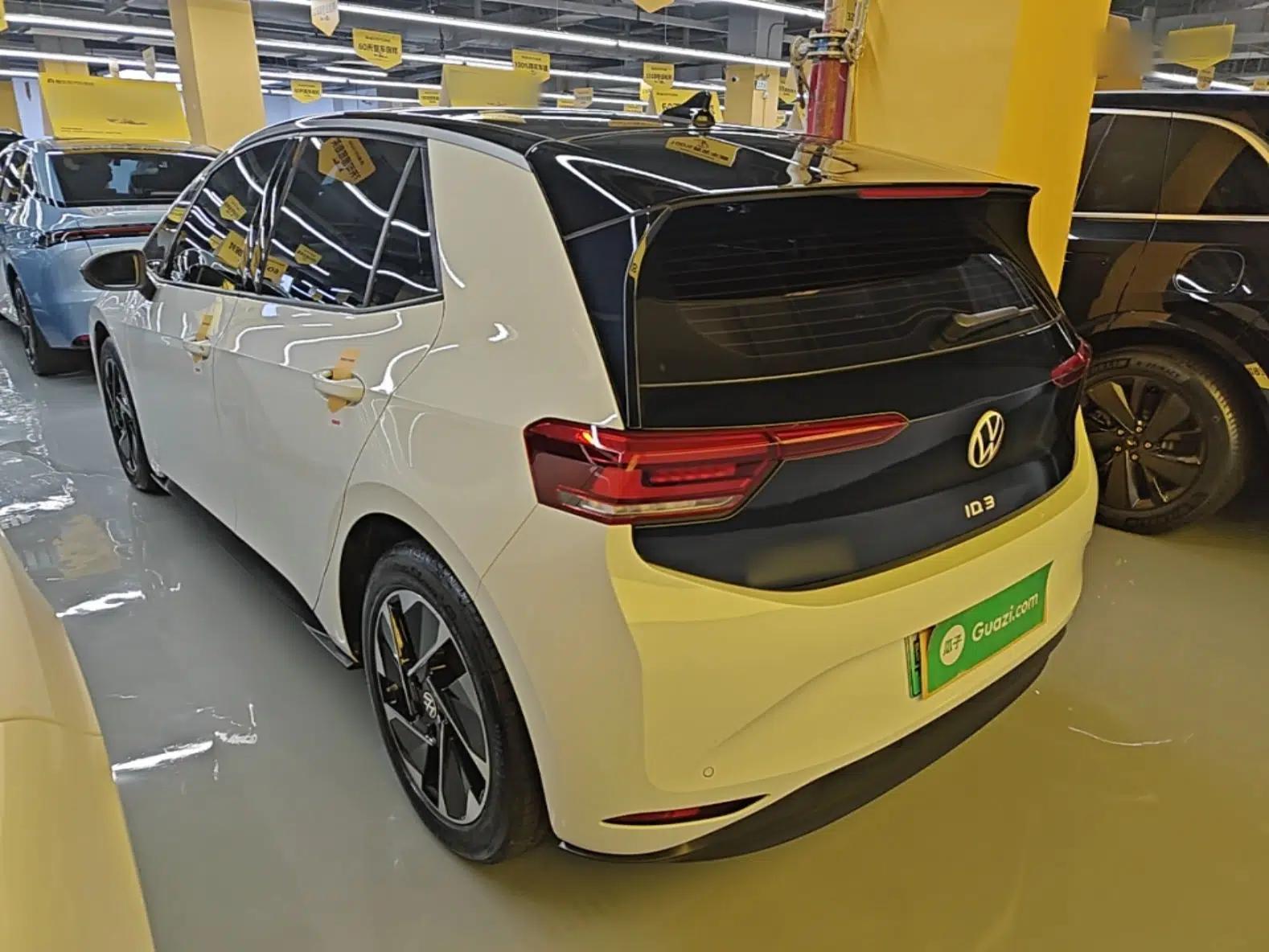 Volkswagen ID.3 2025 Smart Edition Outstanding Model — миниатюра 4