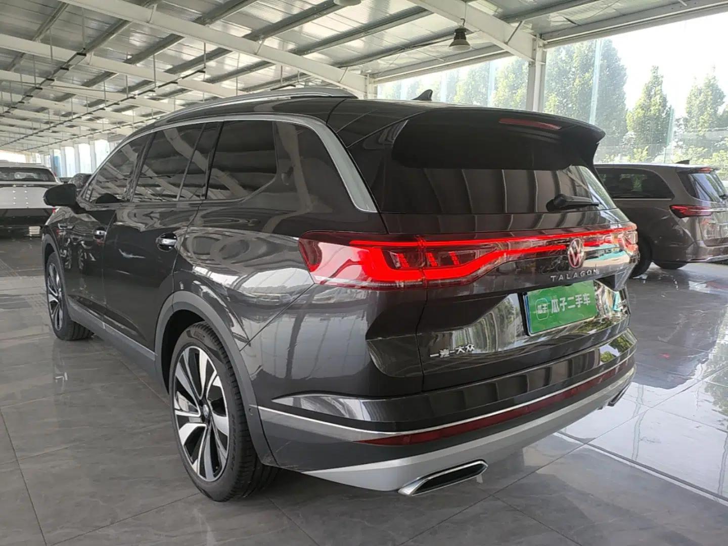 Volkswagen Talagon 2023 Facelift 380TSI All-Wheel-Drive Luxury Jiajing Pro 6-Seater — миниатюра 4