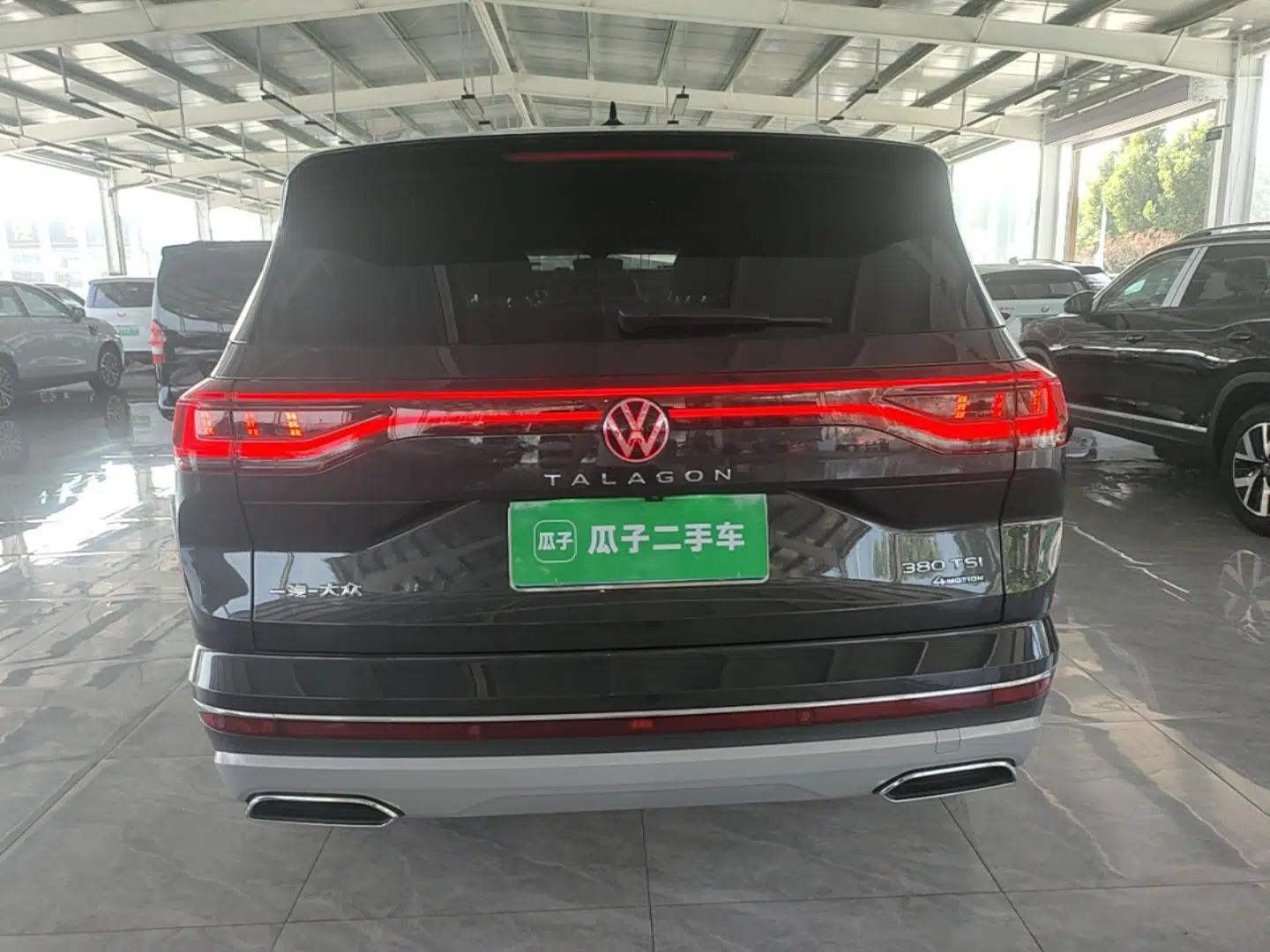 Volkswagen Talagon 2023 Facelift 380TSI All-Wheel-Drive Luxury Jiajing Pro 6-Seater — миниатюра 5