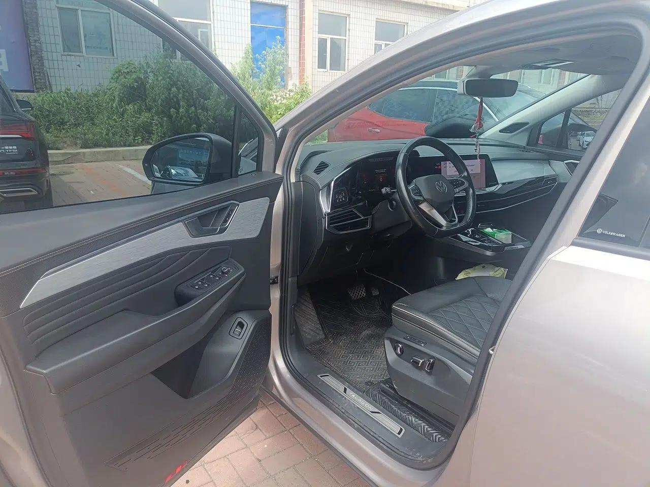 Volkswagen Talagon 2021 530TSI Four-Wheel Drive Flagship Shengjing Edition Pro — миниатюра 16