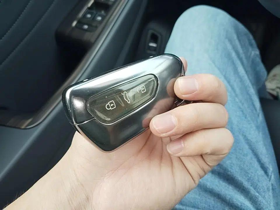 Volkswagen Talagon 2024 530TSI Four-Wheel-Drive Flagship Shengjing Edition Pro 6-Seater — миниатюра 28