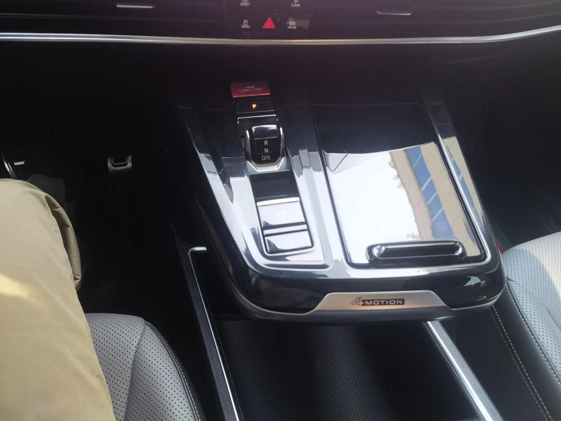 Volkswagen Talagon 2021 380TSI Four-Wheel Drive R-Line Touareg Edition — миниатюра 14