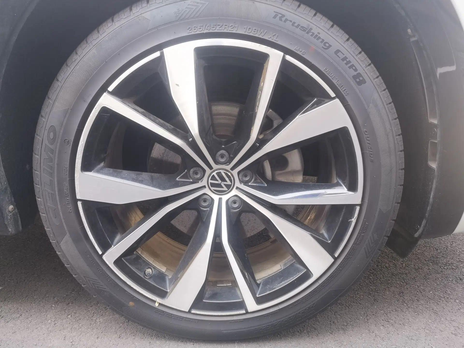 Volkswagen Talagon 2021 380TSI Four-Wheel Drive R-Line Touareg Edition — миниатюра 8