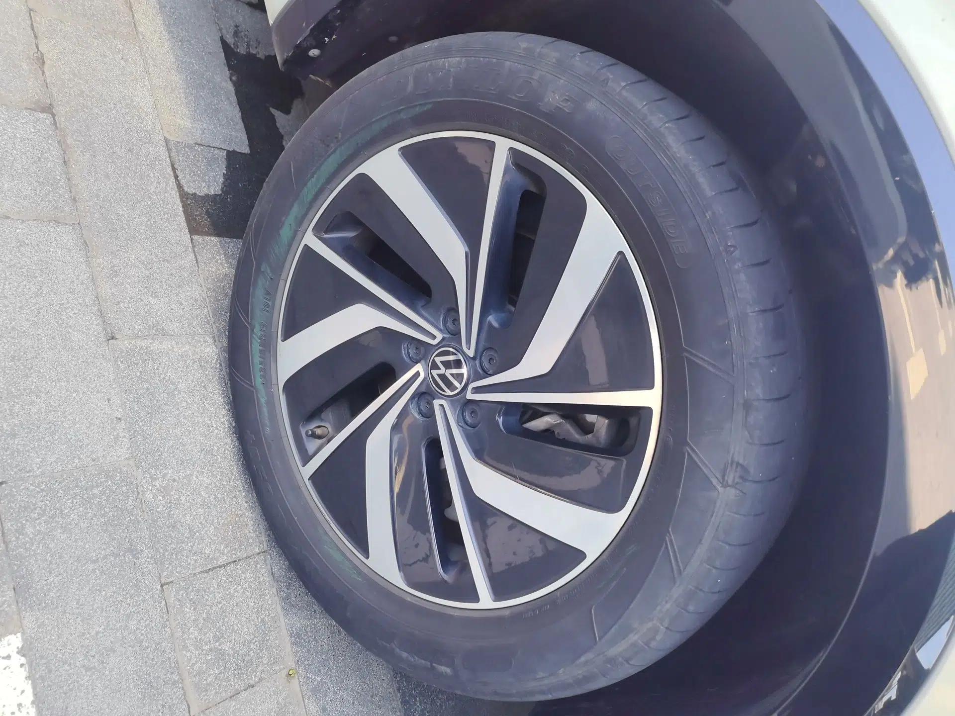 Volkswagen Viloran 2022 330TSI Luxury Edition — миниатюра 8