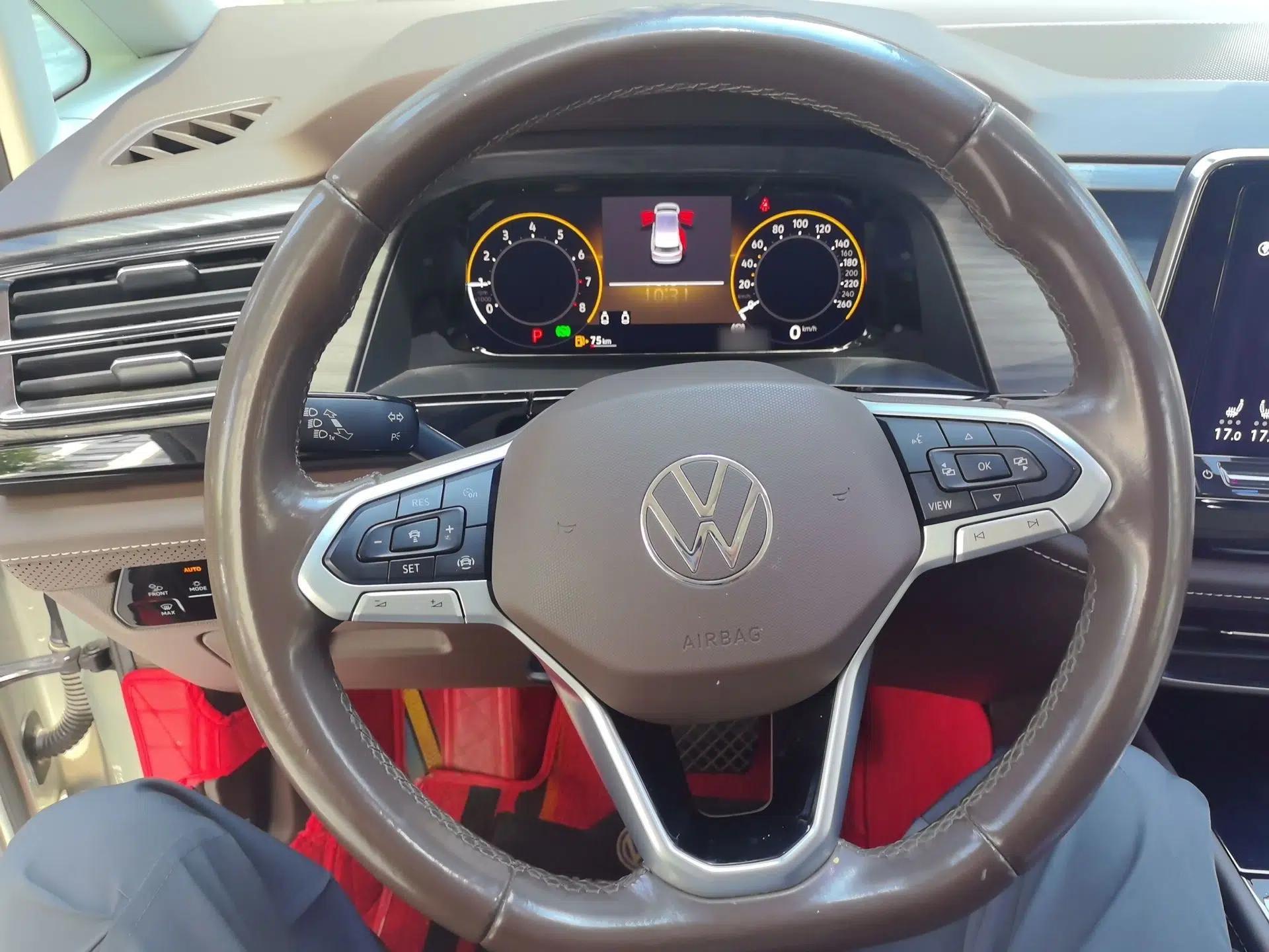 Volkswagen Viloran 2022 330TSI Luxury Edition — миниатюра 10