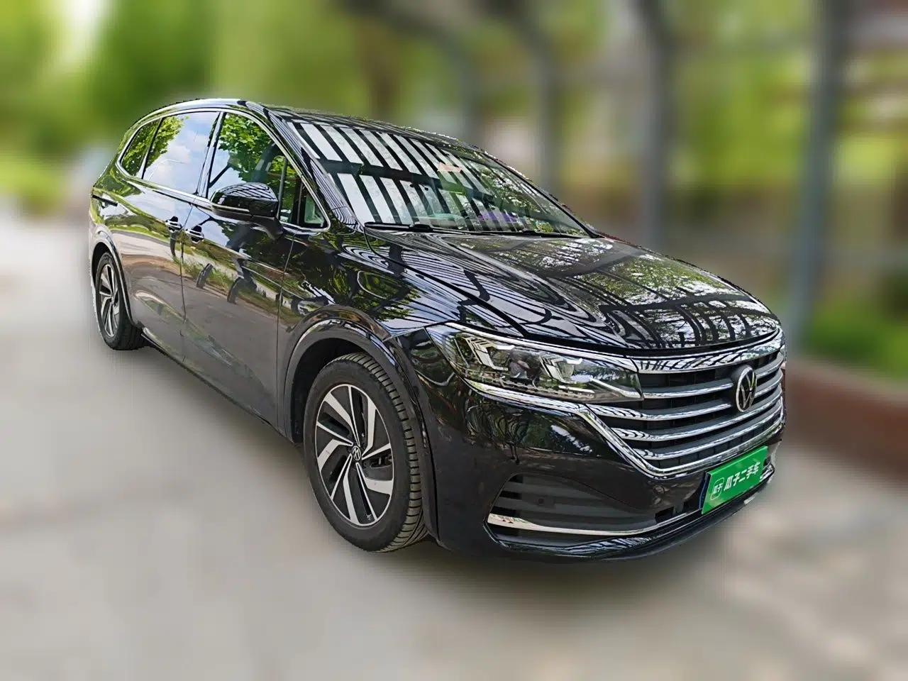 Volkswagen Viloran 2020 330TSI Luxury Edition — миниатюра 3