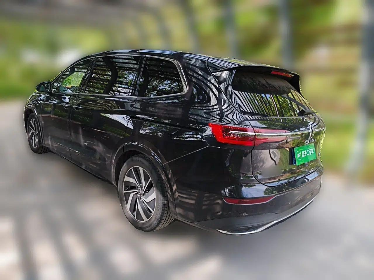 Volkswagen Viloran 2020 330TSI Luxury Edition — миниатюра 4