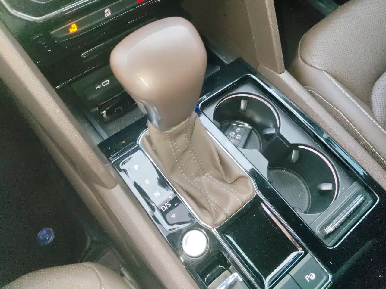 Volkswagen Viloran 2020 330TSI Luxury Edition — миниатюра 14