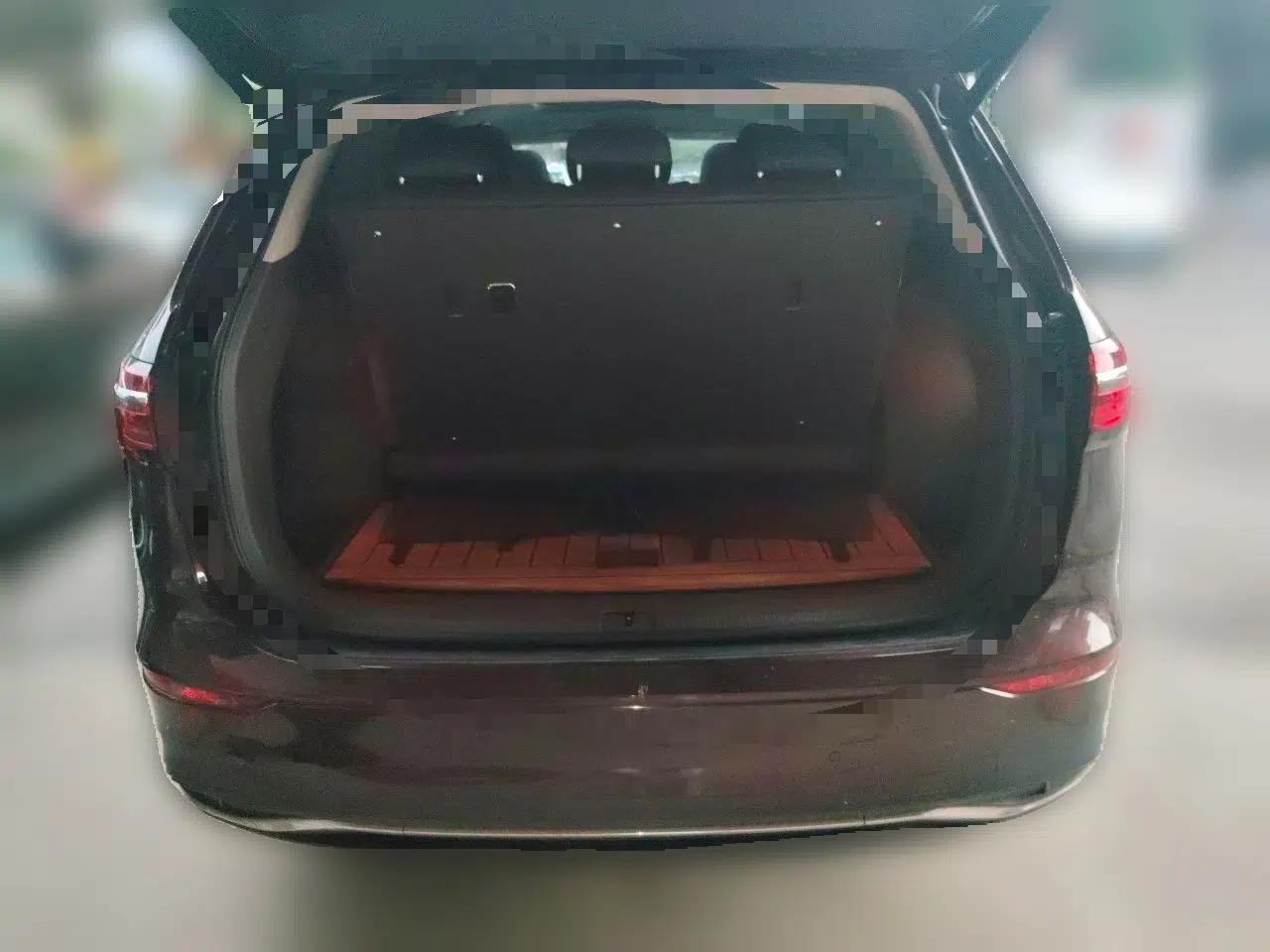 Volkswagen Viloran 2020 330TSI Luxury Edition — миниатюра 19