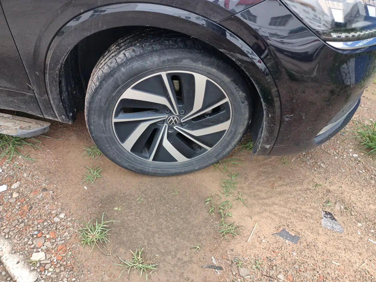 Volkswagen Viloran 2022 380TSI Luxury Edition — миниатюра 8