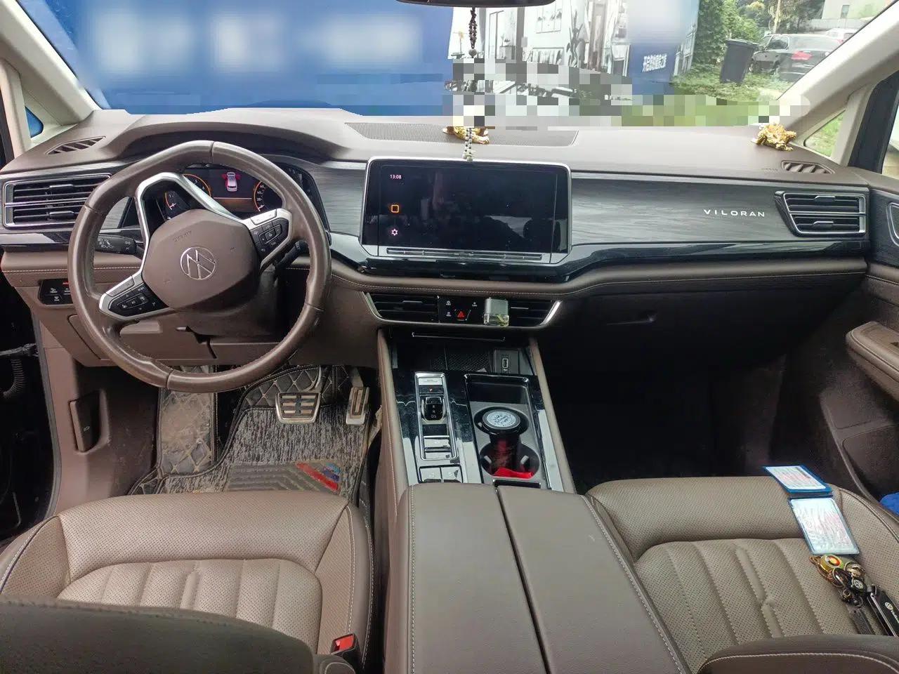 Volkswagen Viloran 2022 380TSI Luxury Edition — миниатюра 9