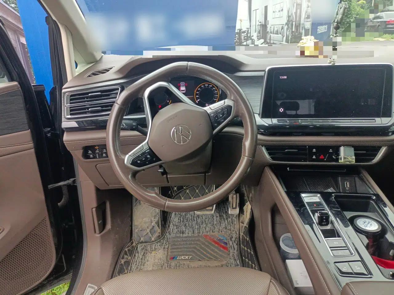 Volkswagen Viloran 2022 380TSI Luxury Edition — миниатюра 10