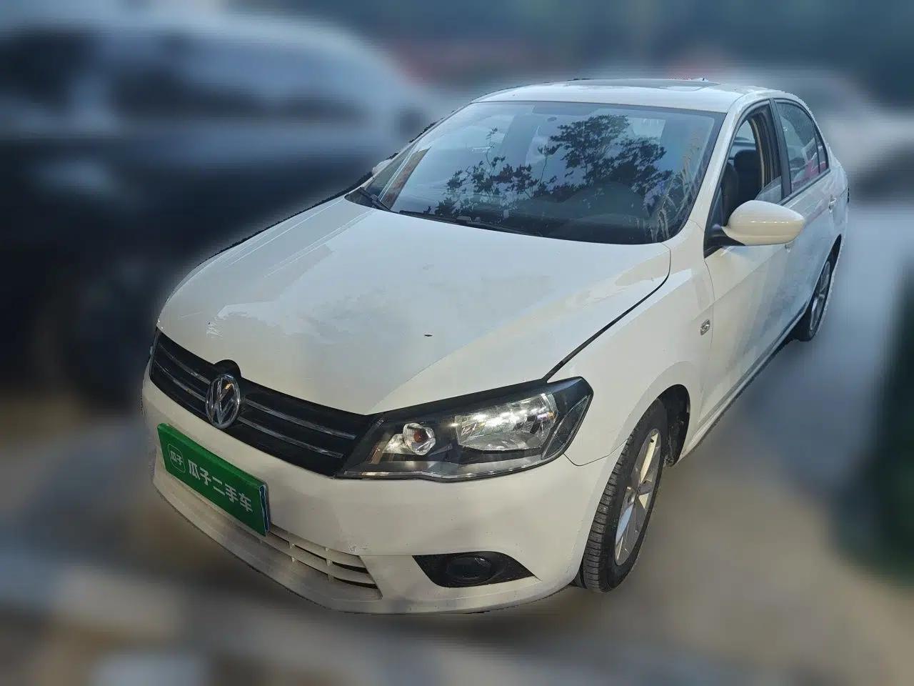 Volkswagen Jetta 2015 1.6L Manual Comfort Model — миниатюра 1