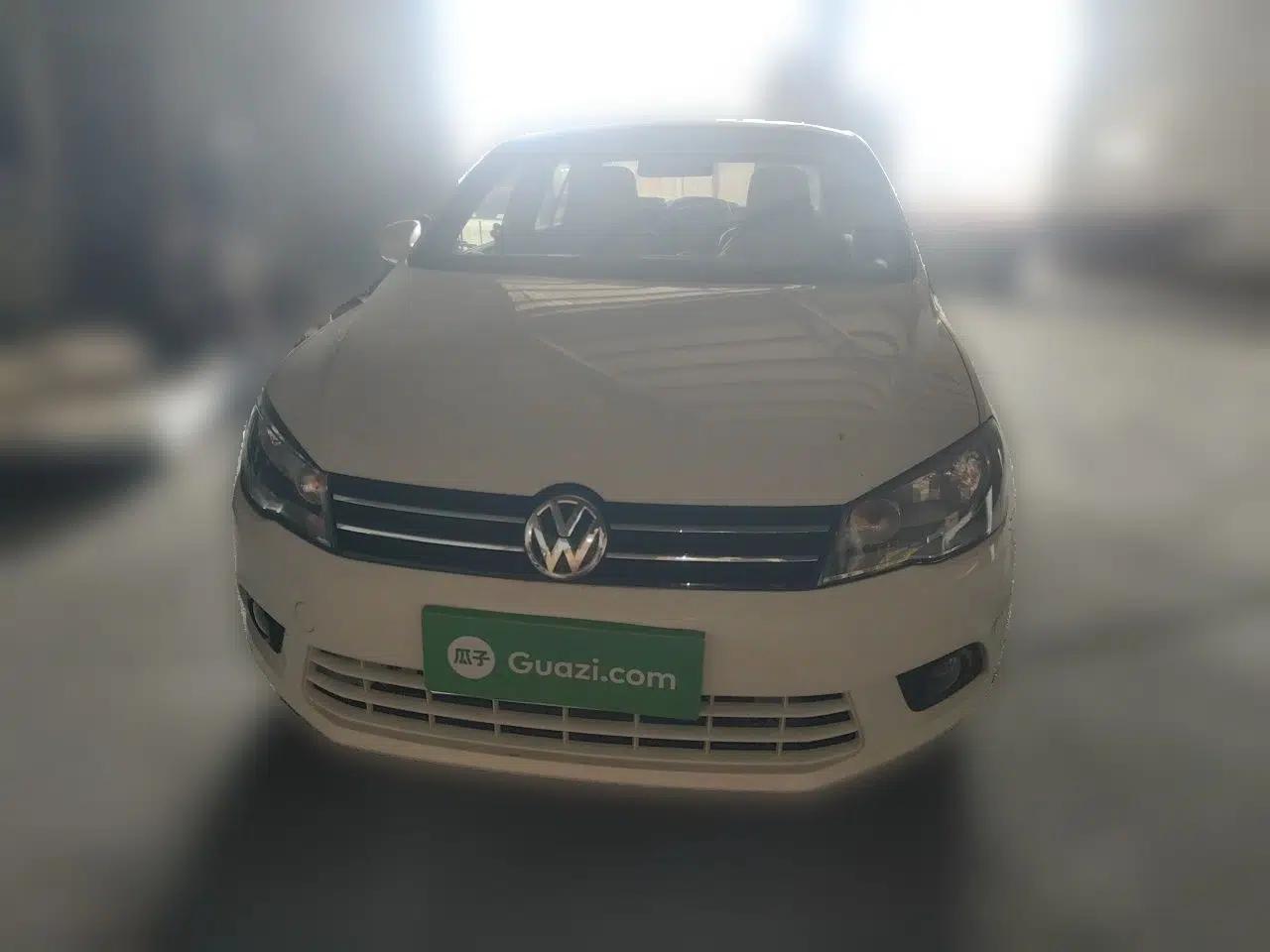 Volkswagen Jetta 2013 1.4L Manual Comfort Model — миниатюра 2