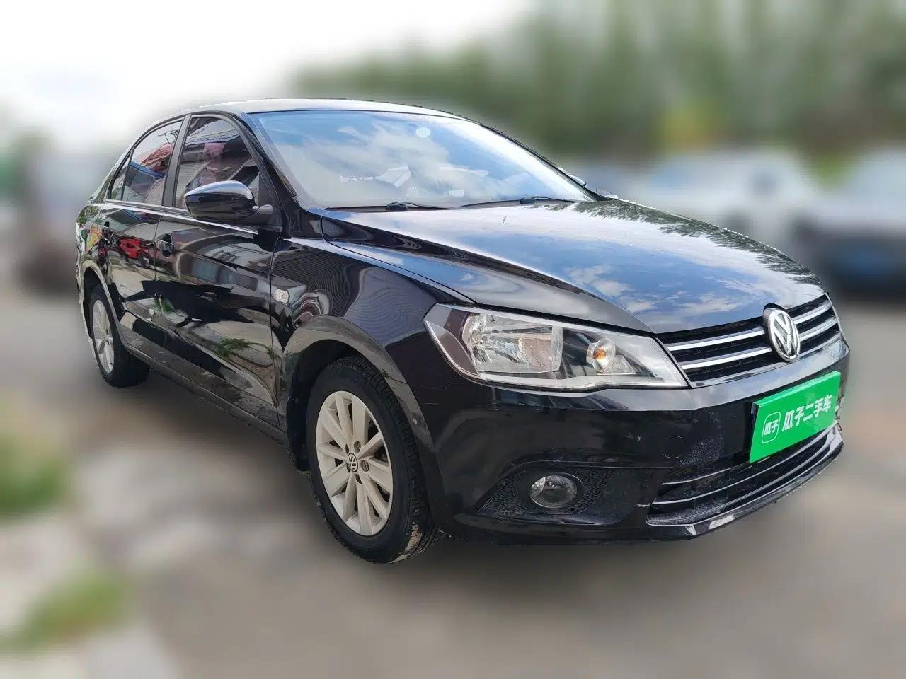 Volkswagen Jetta 2013 1.4L Manual Comfort Model — миниатюра 3